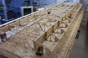 Bois de construction des avions de construction amateur