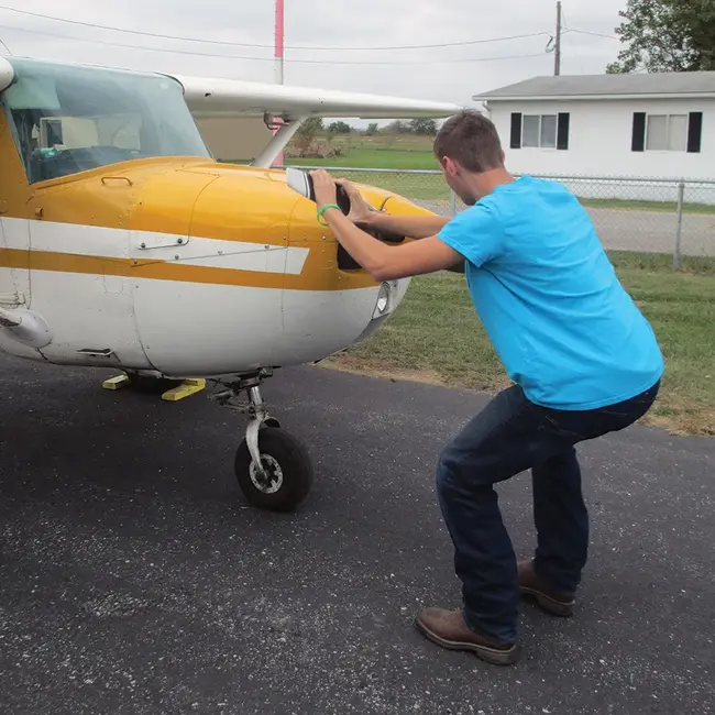 8handprop
